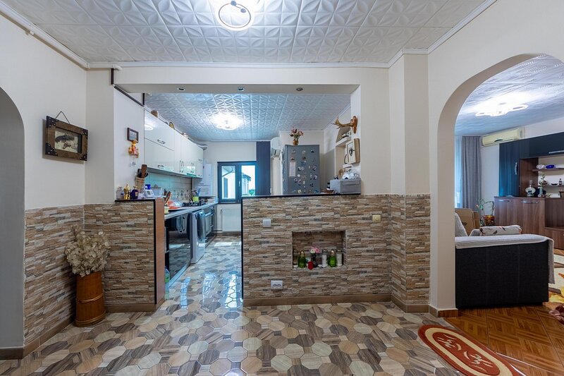 Cornetu, 3 camere, langa Primarie